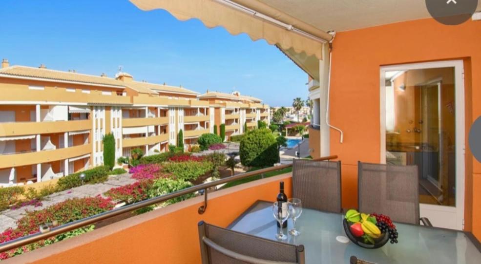 Elia-Apartment nur 3 Minuten zum Strand Dénia Exterior foto